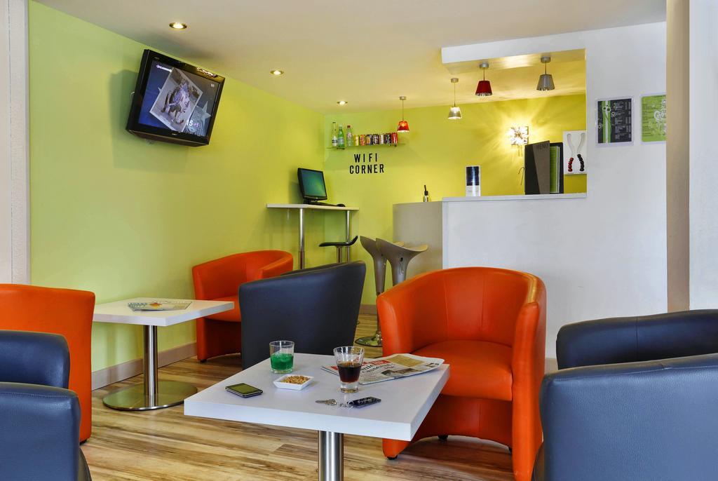 Hotel Kyriad Montauban Bagian luar foto